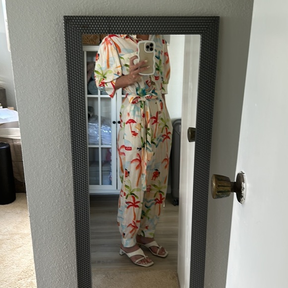 Farm Rio Copacabana Jumpsuit Small NWT white beige linen beach palm travel print - Picture 5 of 13